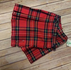 Girls kilt size 24 (size 5)